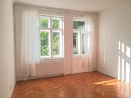 Nähe U4 Braunschweiggasse: Charmante Altbauwohnung + WG-Geeignet + Stilvolles Ambiente + Gegliederte Fassade