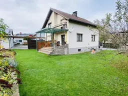 Ihr Familienparadies in Spielberg - Charmantes Haus mit Kachelofen und sonniger Gartenfläche