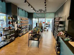 1A Lage : Modernes Geschäftslokal zur Miete mit 96m² Ecke KJ-Platz und Fussgängerzone Wels!