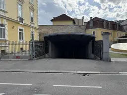 Sichern Sie sich Ihren Tiefgaragenstellplatz in Wels – nur 120 € Miete!