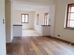 Großzügige, helle Familienwohnung mit Panoramablick!