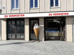 Eiscafé sucht neuen Pächter! Zentral in Ried im Innkreis