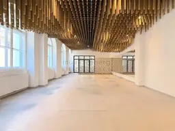 Erstklassiges Geschäftslokal mit 414m² und hochwertiger Ausstattung - inkl. ausgebauten Gewölbekeller