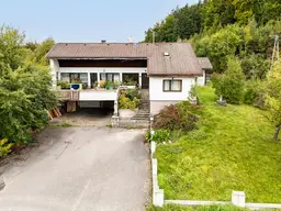Charmantes Einfamilienhaus mit Potential / Baugrundstück / Garten / Gartenhaus / Garage.