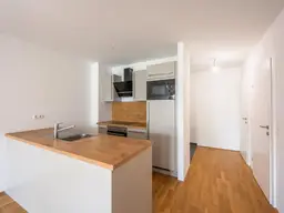 Wohntraum nahe Wien: 2 Zimmer mit Loggia