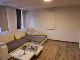 ***RUHE UND KOMFORT MIT GROSSZÜGIGEN RÄUMEN***