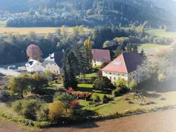 Historischer Gutshof mit Schlosscharakter in Althofen – vielseitiges Entwicklungspotenzial