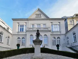 EXKLUSIVE ORDINATIONSRÄUME IN DER VILLA DEMEL - RUHIGE UND ANSEHNLICHE LAGE IM 17. BEZIRK