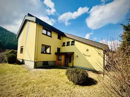 Ein perfekter Sonnenplatz für die Familie – ruhig gelegenes Eckreihenhaus in Neuberg zu Verkaufen