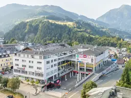 GROSSZÜGIGE GESCHÄFTSFLÄCHE IN DER STADTGALERIE IN ST. JOHANN IM PONGAU