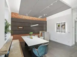 Außergewöhnliches Wohnpotenzial im Stockhofviertel – 3,5 Zimmer, großer Balkon, Allgemeingarten &amp; vielseitige Nebenflächen
