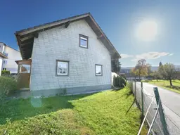 Liebliches Einfamilienhaus mit Renovierungsbedarf in Pettenbach