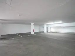 Tiefgaragenstellplätze nahe Bahnhof in Wels/Neustadt zu vermieten