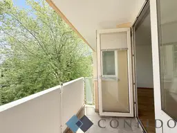 Großartig geschnittene 3 Zimmerwohnung mit Loggia und Grünblick