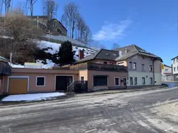 Vollvermietetes Wohn- und Geschäftshaus - Renditeobjekt für 550.000 €!
