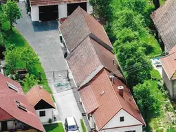 SANIERTES EINFAMILIENHAUS IN ABSOLUTER TRAUMHAFTER RUHELAGE