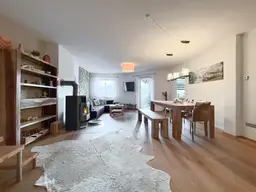 Hochwertige Dachgeschoss-Maisonettewohnung mit Westbalkon
