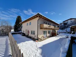 Doppelhaushälfte in Ruhiger Lage