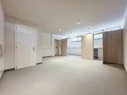 Büro/Lager/Gewerbefläche mit ausgezeichneter Anbindung