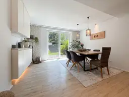 Moderne Doppelhaushälfte in Ruhelage