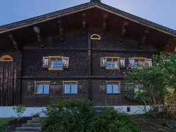 Wohnen im traditionellen Montafonerhaus