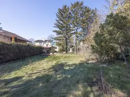 Top Grundstück in Essling – 865 m² mit Altbestand und großem Entwicklungspotential!