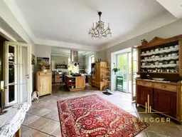 Perchtoldsdorf: Geräumige Jugendstil-Villa mit Terrasse und idyllischem Garten (Video)