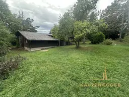 Einzigartiges Baugrundstück mit Holzhütte