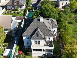 Wohlfühloase in absoluter Ruhelage mit 3 Wohneinheiten + Garage + Swimmingpool
