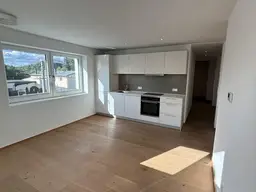 Salzburg Nonntal: Zentrumsnah! Direkt an der O-Bus-Haltestelle! 2-Zimmer Wohnung ca. 49 m2