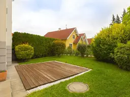 Grenzackergasse - gepflegte 3 Zimmer Gartenwohnung mit Terrasse und Carport