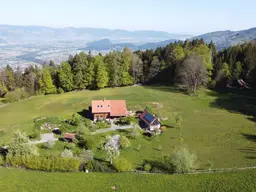 Traumhaft gelegener Bauernhof in Alleinlage - nur für Landwirte!