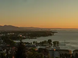 Luxuriöse Wohnresidenz mit eindrucksvollem Bodenseepanorama (Suite "Meersburg")