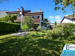Gepflegte DHH in ruhiger Siedlung – lichtdurchflutet, großer Garten, Doppelgarage u. Ausbau-Potenzial