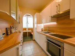 Im Herzen von Innsbruck zentrumsnahe drei Zimmer mit Loggia zu verkaufen