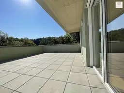 URBAN GREEN LIVING - Lichtdurchflutete 3-Zimmer-Wohnung mit riesiger Terrasse