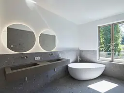 Exklusiver Lifestyle mit Eigengarten und 2 Bäder.