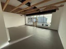 Moderne Geschäftsräumlichkeiten in der Lagergasse 64, 8020 Graz – Perfekt für Bürotätigkeiten und Kreativagenturen!