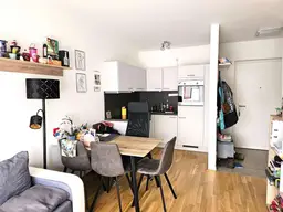 Kuschelwohnung (Fast-Erstbezug) mit großem Balkon und Tiefgarage!