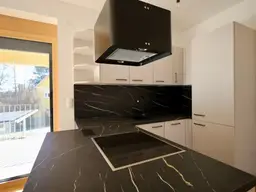 Mietkauf/Ruhige 4-Zimmer-Wohnung mit guter Infrastruktur inkl.einer Einbauküche!
