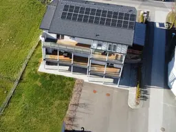Wohnqualität mit ca. 300 m² Eigengarten in Autal!