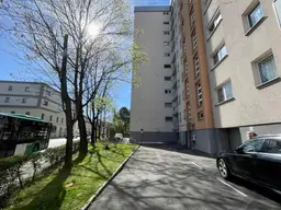 Gepflegte 2,5 Zimmer Wohnung mit Loggia in der Plüddemanngasse - verfügbar ab JULI 25!