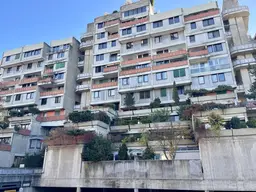 Gepflegte 4-Zimmer-Wohnung in beliebter Lage in St. Peter! Zwei Terrassen, Tiefgaragenplatz, Lift!