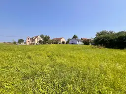Baugrund in Zettling, ca. 719 m² im Dorfgebiet 02/05, sonnige und zentrale Lage!