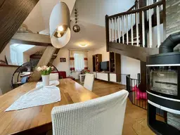 Gepflegte Maisonette-Eigentumswohnung – liebevoll eingerichtet &amp; nahezu vollmöbliert!