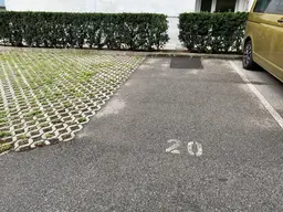 STELLPLATZ IM FREIEN