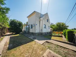 WOHNEN &amp; ENTSPANNEN AUF EIGENGRUND – EINFAMILIENHAUS MIT CHARME, GARTEN &amp; WELLNESS