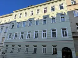 Anleger aufgepasst!! Sehr interessantes Wohnungspaket in modernisiertem Altbau