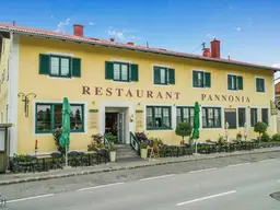 NEUER PREIS!! Restaurant Pannonia - Erfolgreiches Gastro-Familienunternehmen + 3 Wohnungen!!