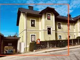 Gründerzeit-Stadthaus-Hälfte in Gmunden am Traunsee